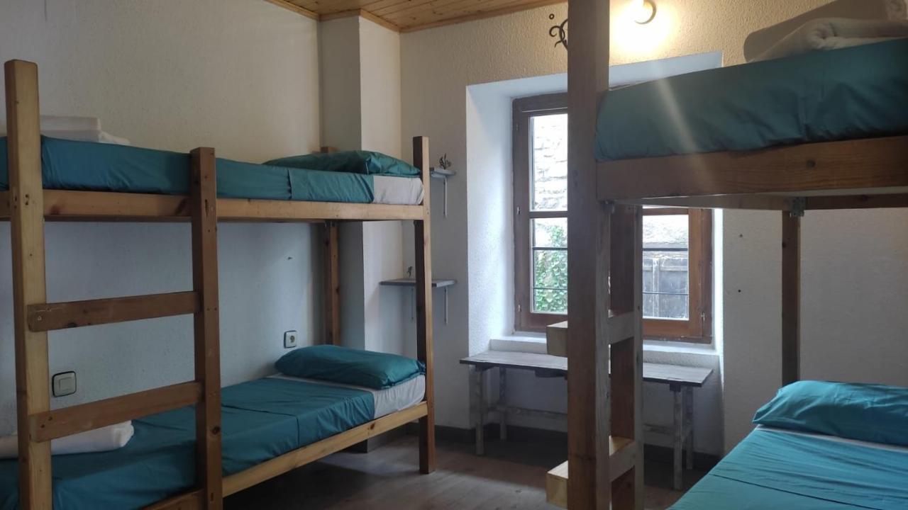 Albergue Triton - Villanúa Esterno foto