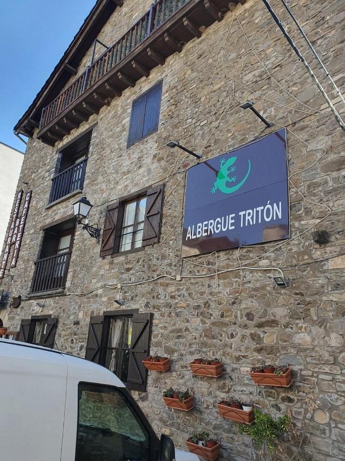 Albergue Triton - Villanúa Esterno foto