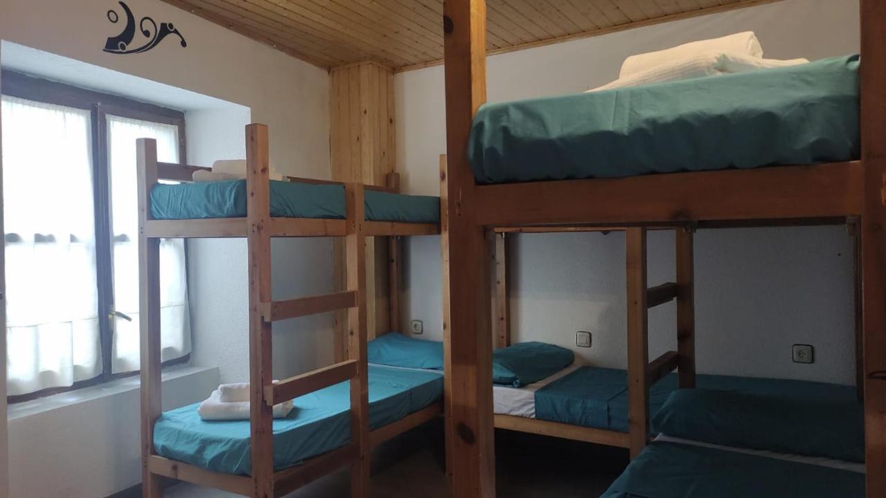 Albergue Triton - Villanúa Esterno foto